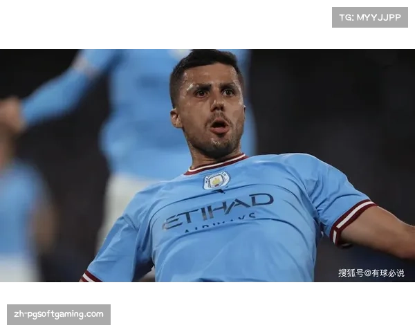 曼城边后卫内收频率增加 罗德里回撤中卫创造边路空间